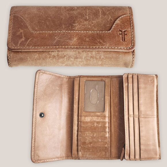 FRYE Melissa Beige Tan Leather Trifold Wallet w/ Credit Card Holder Snap Closure - Picture 1 of 7